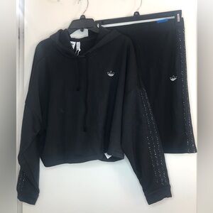 NWT Adidas Black with Silver set L